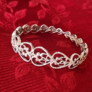 Vintage GORGEOUS DOUG PAULUS 925 Sterling Silver Filagree Heart Bangle Bracelet
